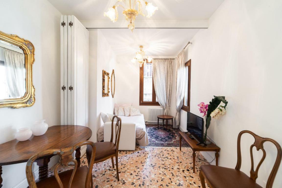 Ca Giovanni - Charmant And Exclusive Apartment Venedig Exterior foto